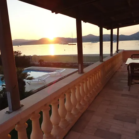 Villa Playa Del Sol Saint Tropez