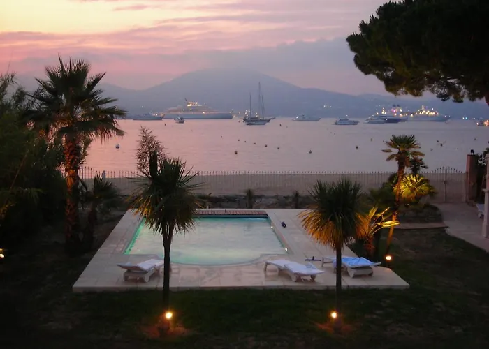 Lägenhetshotell Villa Playa Del Sol Saint Tropez *